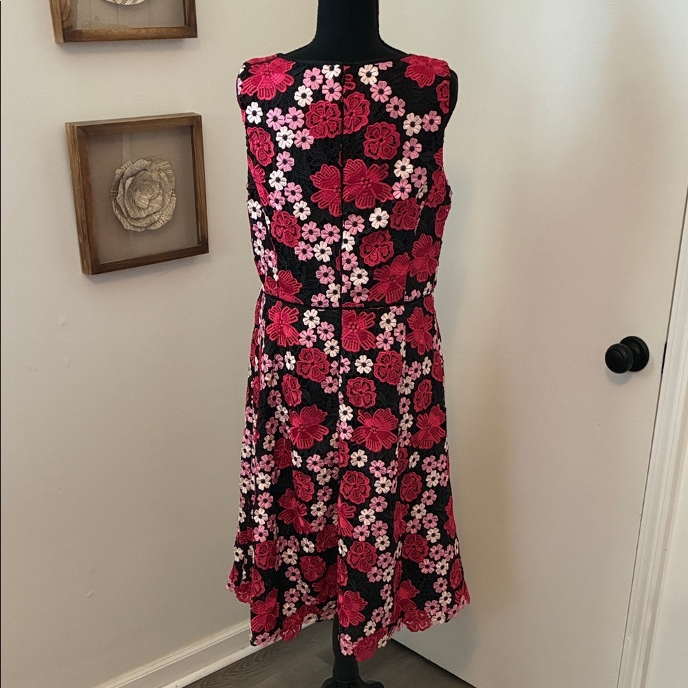 RSVP BY Talbots Women’s Sleeveless Floral Lace Fit & Flare Dress Size‎ 10 - Picture 7 of 8